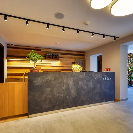 Jurasek 4* Kuncice pod Ondrejnikem