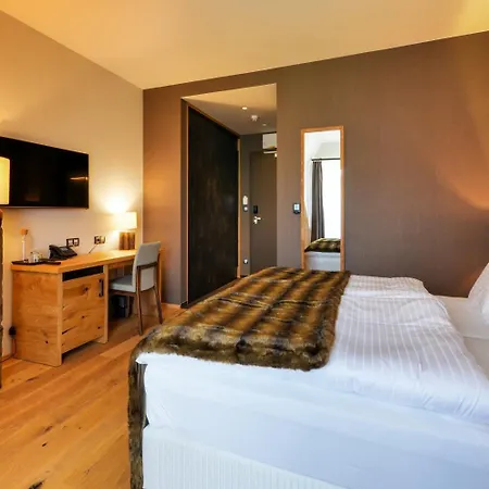 Jurasek Guest house 4*
