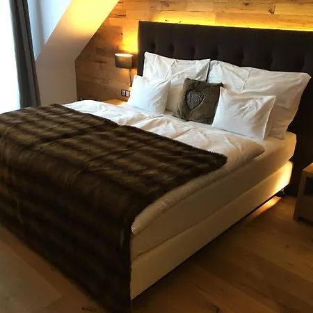 Jurasek Guest house 4*